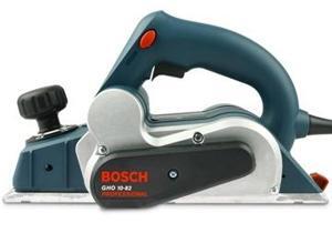 Máy bào Bosch GHO 10-82