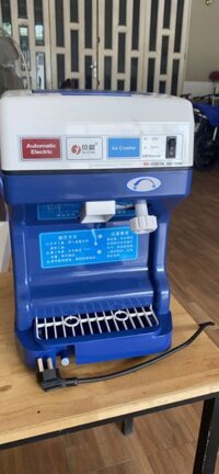 máy bào đá tuyết tự động BY168