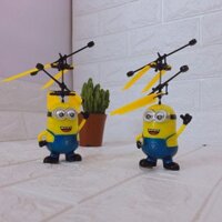 Máy bay cảm ứng Minion - Kẻ cắp mặt trănng