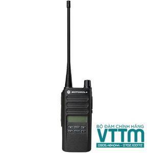 Máy bộ đàm cầm tay kỹ thuật số Motorola Xir C2620 UHF