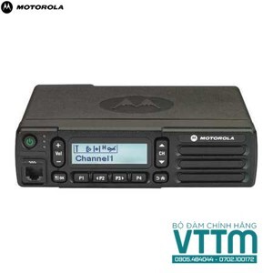 Máy bộ đàm di động gắn xe Motorola XiR M3688