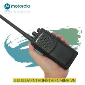Máy bộ đàm Motorola VX6868