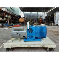 Máy bơm hút chân không ULVAC KIKO, Inc. G-100DC vacuum pump.