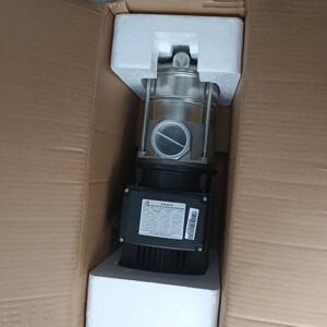 Máy bơm ly tâm trục ngang Inox đa tầng cánh Ewara CM 16-40T 4HP
