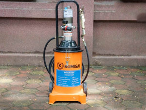 Máy bơm mỡ Kumisai 12L KMS-12S