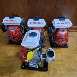 Máy bơm nước Honda F152