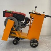 Máy cắt bê tông KC16 đầu nổ Diesel D8