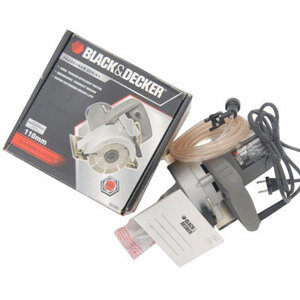 Máy cắt gạch Black & Decker KTM110