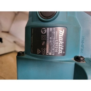 Máy cắt góc đa năng Makita LS1216