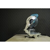 Máy cắt nhôm Makita LS1030N (255mm)