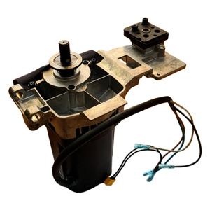 Máy cắt sắt Dewalt DWE7492-KR