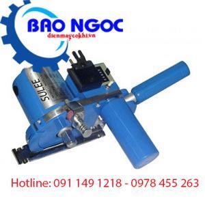 Máy cắt vải đầu bàn Longwei B11