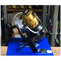 Máy câu cá Daiwa Strikeforce 2500-B SD