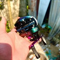 Máy Câu Cá Máy Ngang Titan Ánh Tím