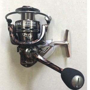 Máy câu cá Yumoshi FB7000