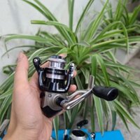 Máy câu Daiwa SF 2500-B SF4000-B