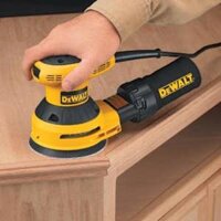 MÁY CHÀ NHÁM DEWALT DWE6423