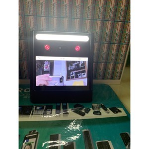 Máy chấm công Ronald Jack FA-1000