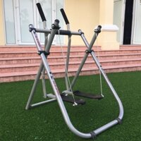 Máy chạy bộ trên không Xuki Sport phù hợp với cả người lớn và trẻ em