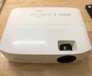 Máy chiếu Benq MS531 (MS 531)