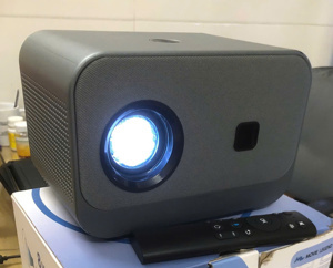 Máy chiếu di động Wanbo Mini Pro