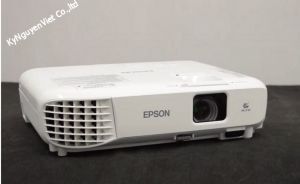 Máy chiếu Epson EB-S04