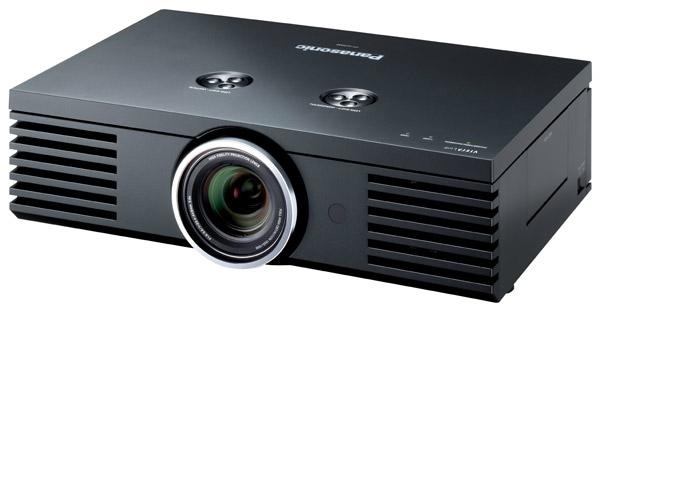 Máy chiếu Panasonic PT-AE4000E