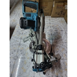 Máy cưa đa góc Makita LS1016