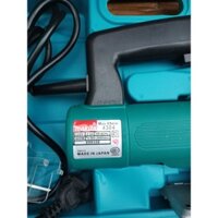 Máy cưa lọng Makita 4304 chuyên nghiệp máy cua long cam tay