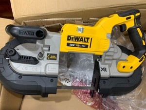 Máy cưa vòng dùng pin Dewalt DCS374N-KR