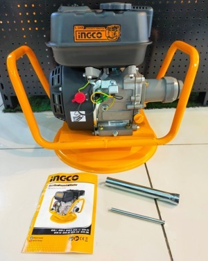 Máy đầm dùi bê tông dùng xăng Ingco GVR-12
