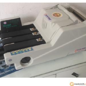 Máy đếm tiền Manic B-686