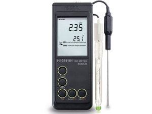 Máy đo độ mặn Hanna HI 931101