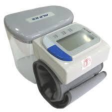 Máy đo huyết áp cổ tay ALPK2 WS910 (WS 910)