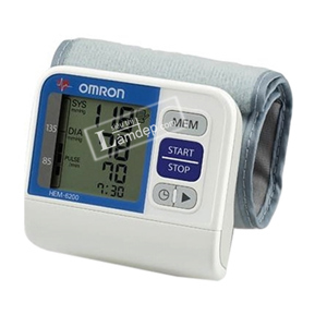 Máy đo huyết áp cổ tay Omron HEM-6200