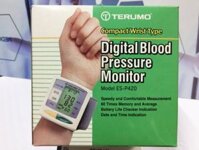 Máy Đo Huyết Áp Cổ Tay TERUMO Nhật Bản ES-P420