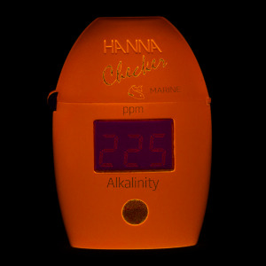 Máy đo nồng độ kiềm  hải  sản Hanna HI755