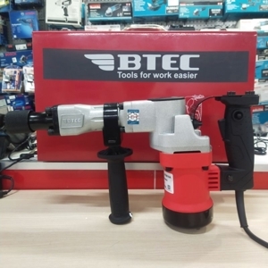 Máy đục bê tông BTEC BT0810A 17li