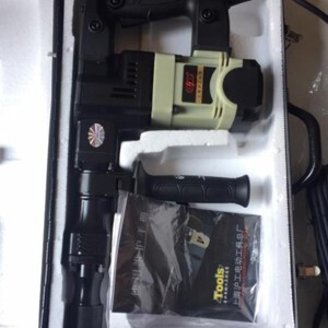 Máy đục bê tông chuyên dụng Hugong 556