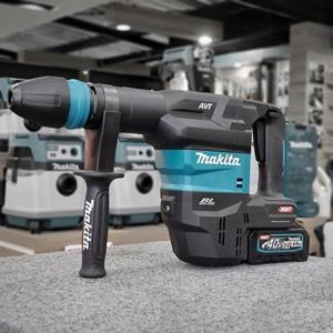Máy đục bê tông dùng pin Makita HM001GM202