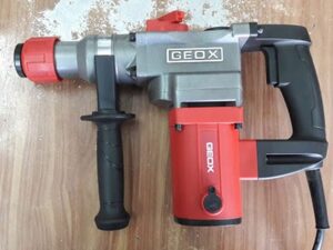 Máy đục Geox GL 70810