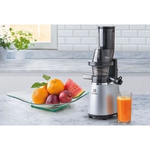 Máy ép chậm Electrolux ESJ4000S