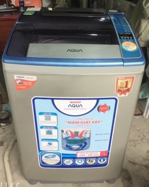 Máy giặt Aqua 10.5 kg AQW-U105ZT