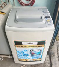 Máy giặt  cũ AQUA 7kg AQW-S70KT mới 95%