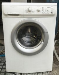 Máy giặt cũ  ELECTROLUX EWF-10751 – 7KG mới 95%