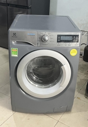 Máy giặt Electrolux Inverter 9 kg EWF12938