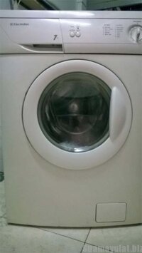 Máy giặt Electrolux lồng ngang 7kg EWF 771 cũ