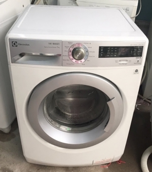Máy giặt Electrolux 7 kg EWF12732