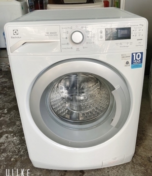 Máy giặt Electrolux Inverter 9 kg EWF12942