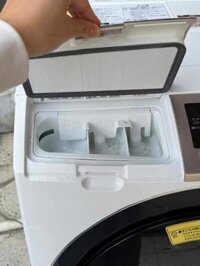 Máy giặt nội địa Nhật HITACHI BD-SV110CL11kg sấy 6kg date 2019 còn đẹp long lanh